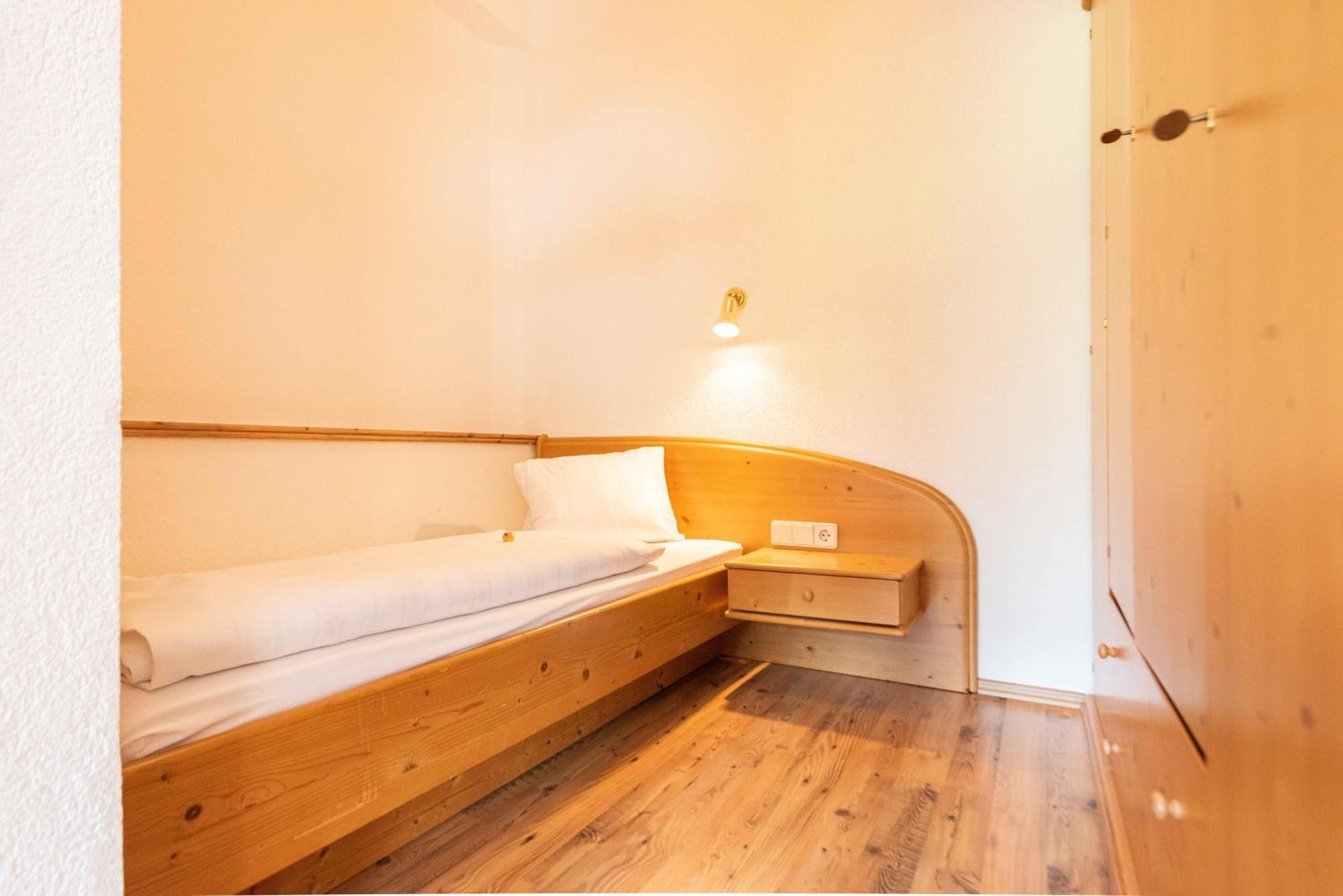 Hotel Guesthouse Dalnig Bad Kleinkirchheim Quarto foto